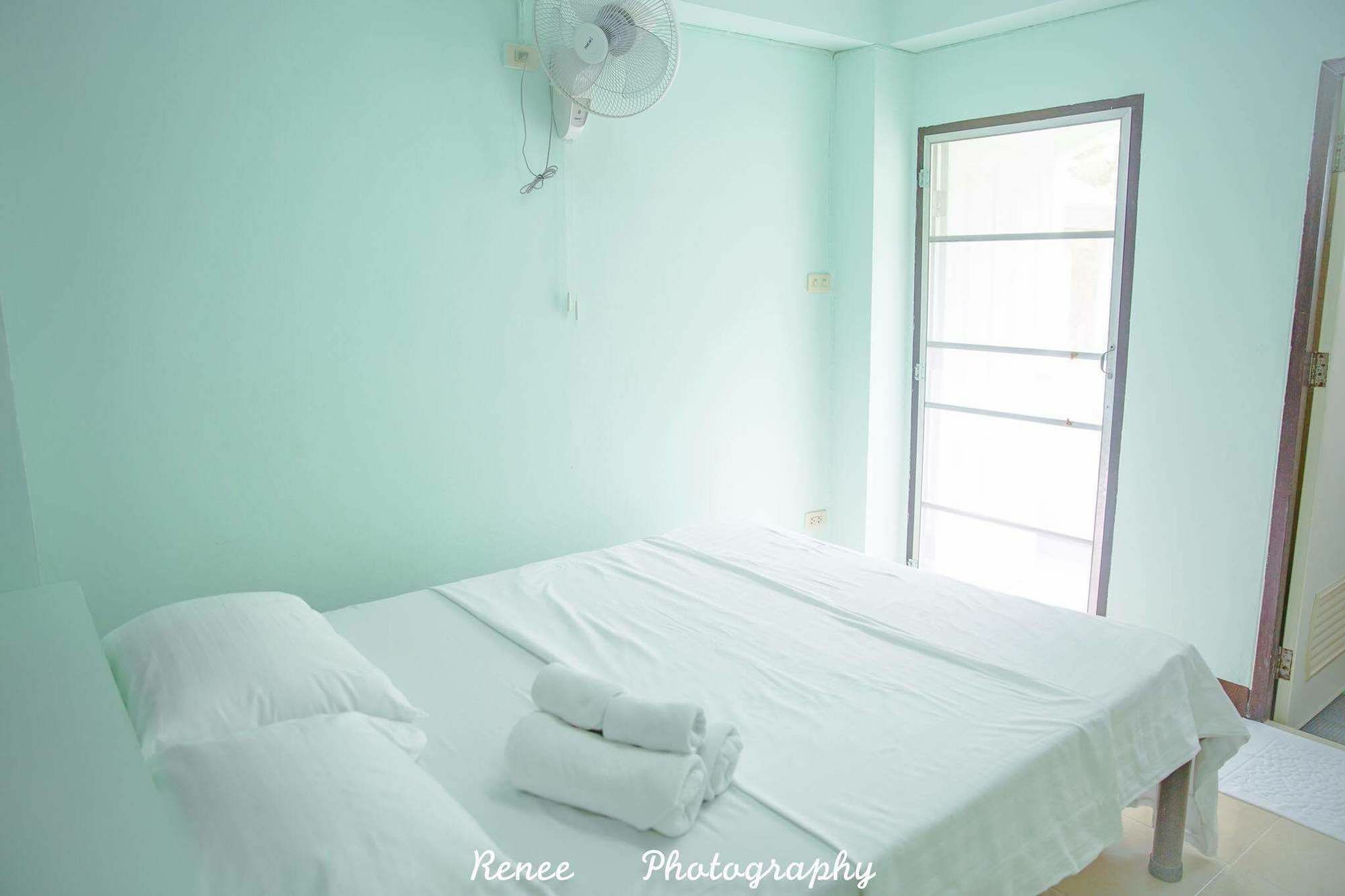 Holiday Chiang Mai Exterior photo