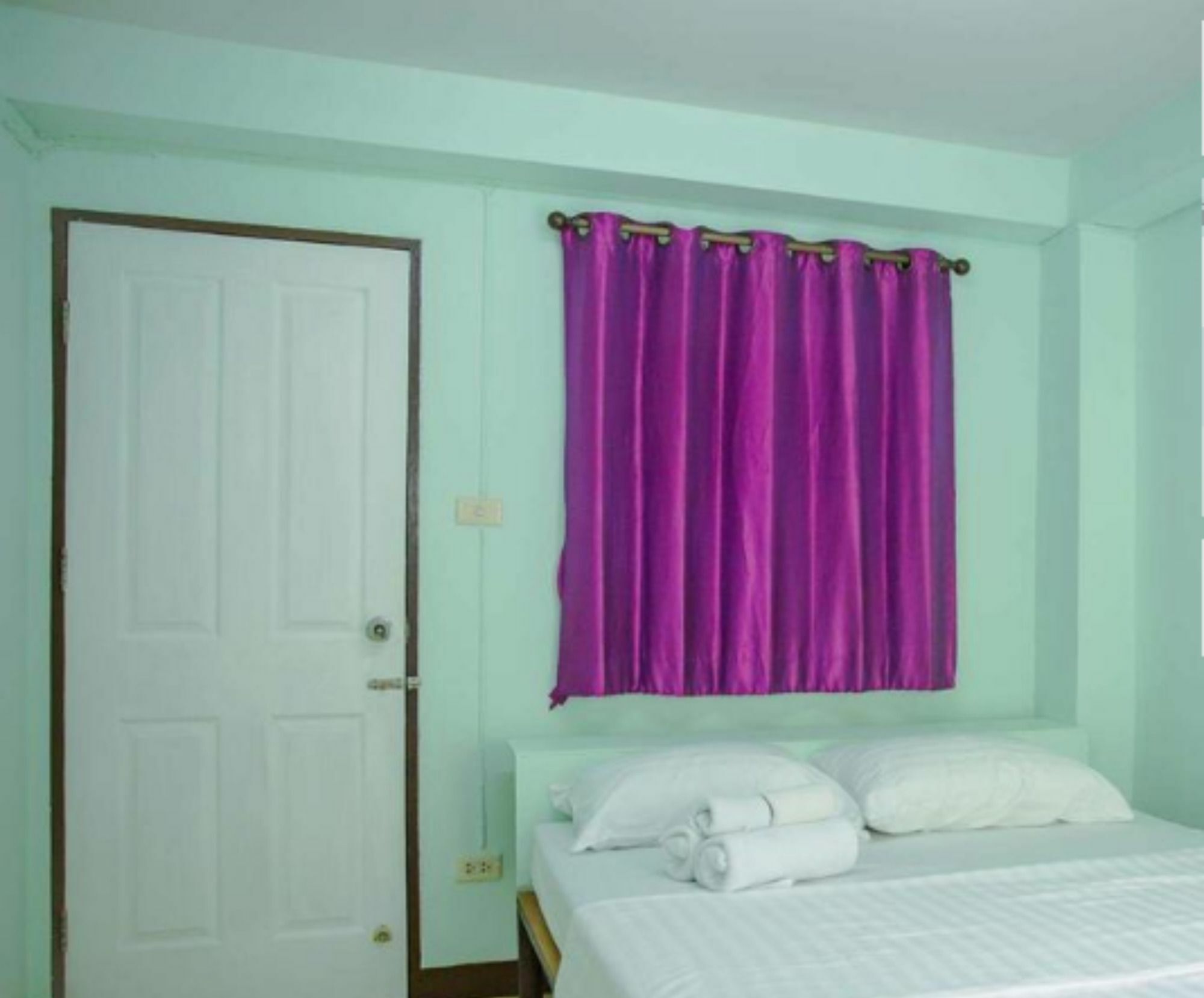 Holiday Chiang Mai Exterior photo