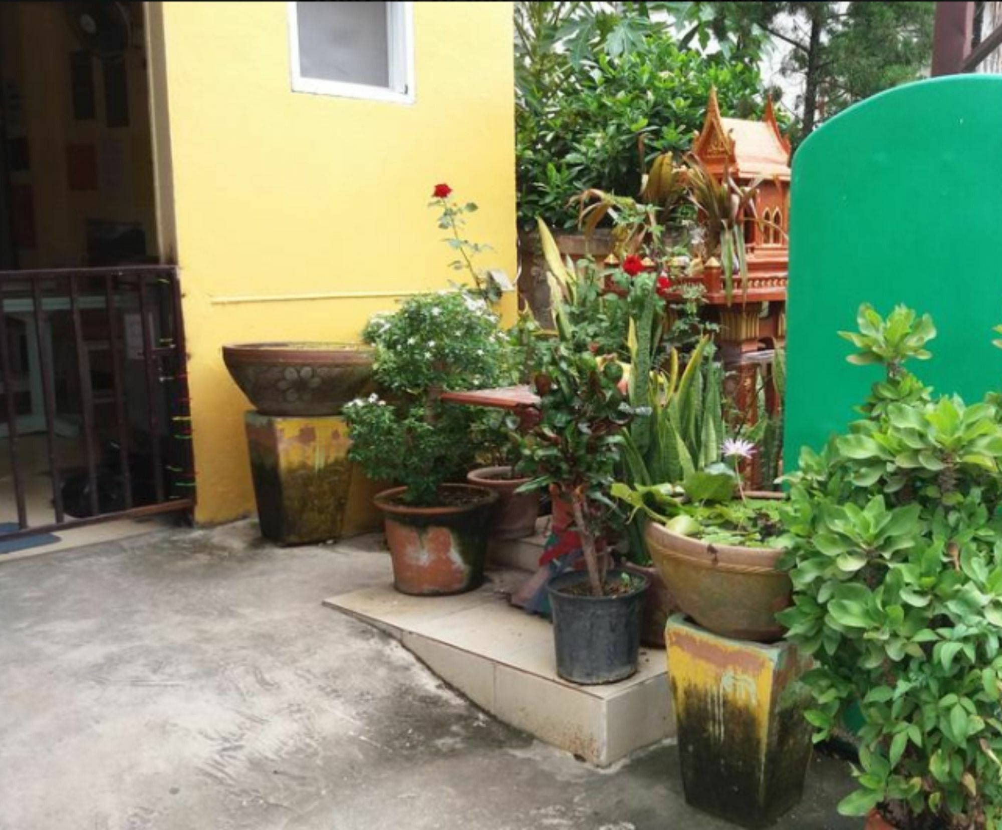 Holiday Chiang Mai Exterior photo